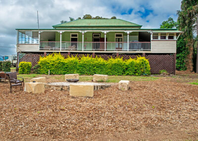 Cedar Glen Scenic Rim Accommodation Homestead The Homestead exterior