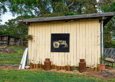 Cedar Glen Scenic Rim Accommodation Tractor Shed